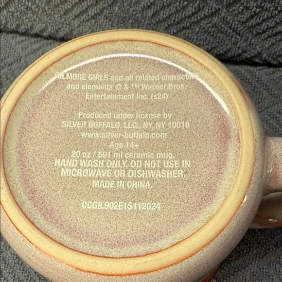 Gilmore Girls Ceramic Camper Mug with Luke's Diner Logo - Picture 5 of 9